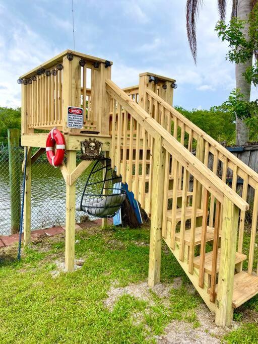 Merrit Island Waterfront House Lots Of Parking Villa Merritt Island Eksteriør bilde