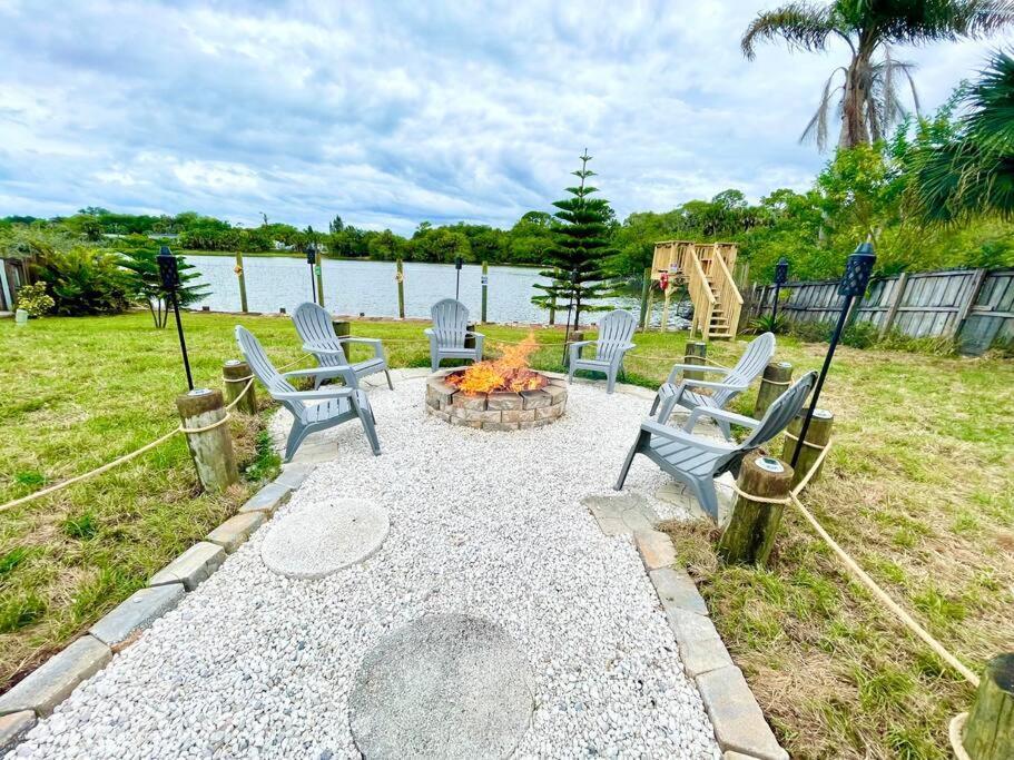 Merrit Island Waterfront House Lots Of Parking Villa Merritt Island Eksteriør bilde